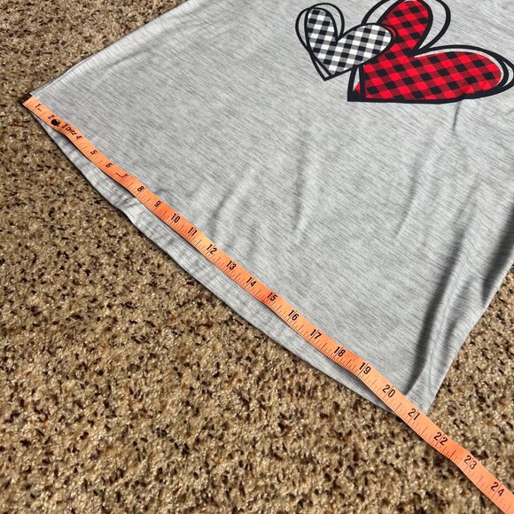 Buffalo Plaid Heart Gray Long Sleeve Top Size M - Picture 9 of 9